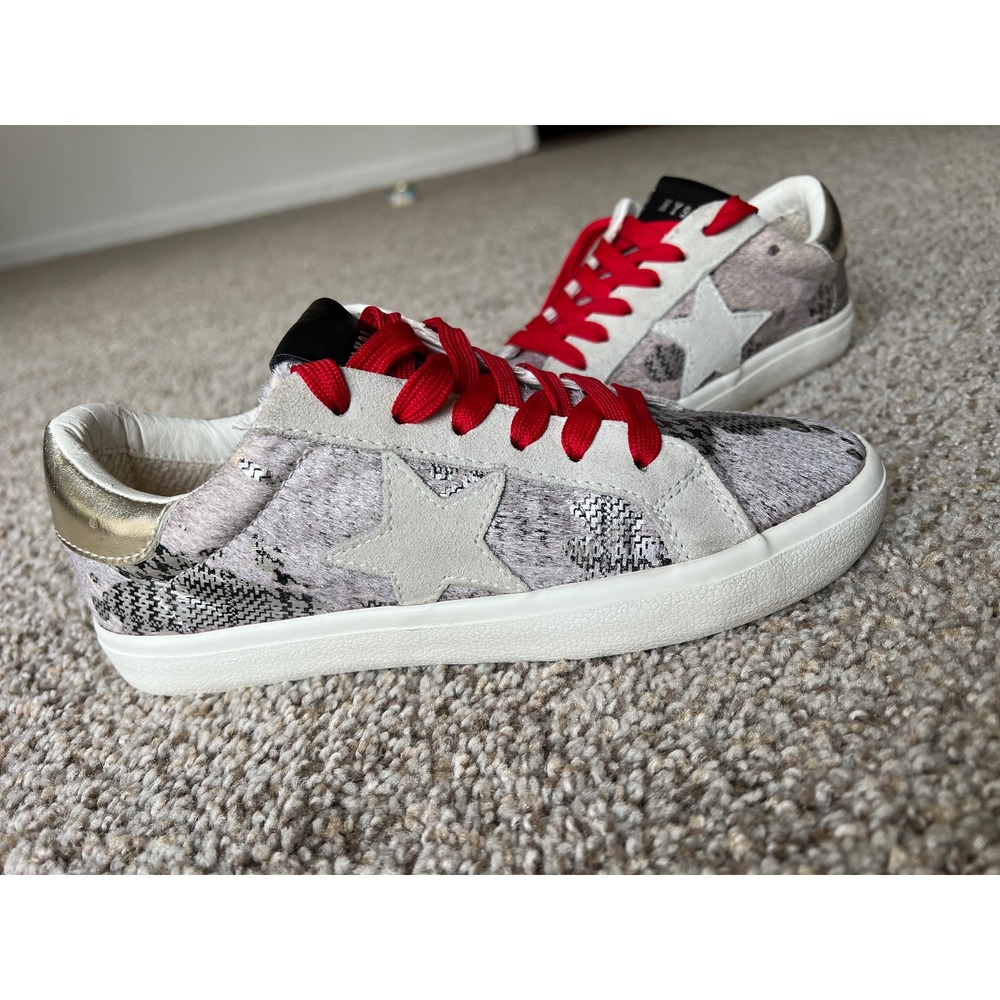 Steve Madden Philosophy Star Sneakers calf hair star women’s‎ sz 6.5